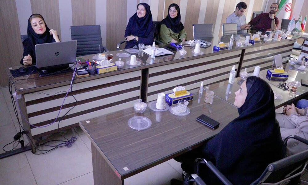 نشست علمی اختلال میتوکندری یابی در پژوهشکده فناوری های زخم و ترمیم بافت یارا برگزار شد.